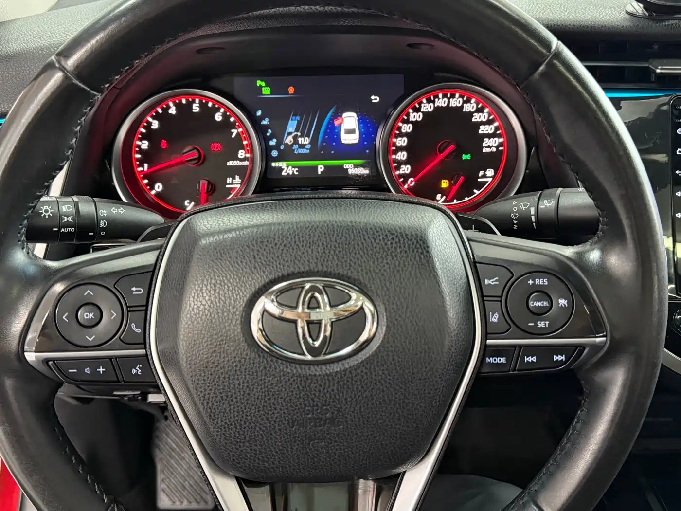 Toyota Camry 2018 2.0S Sport Edition фото 5