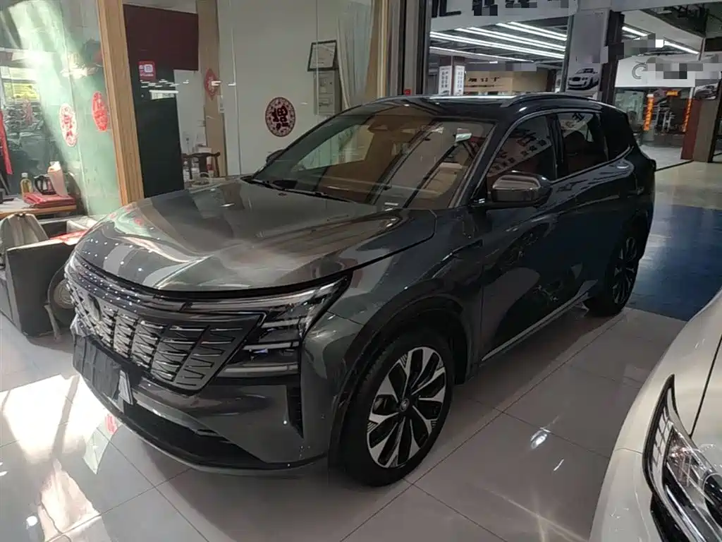 Changan CS75 PLUS 2025 4th Gen Ultra 2.0T New Blue Whale Smart Power Edition