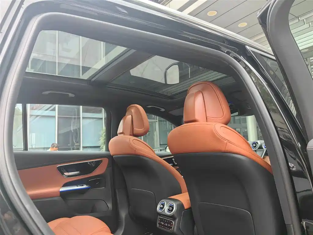 Mercedes-Benz GLC New Energy 2025 350 e L 4MATIC Collector's Edition фото 16