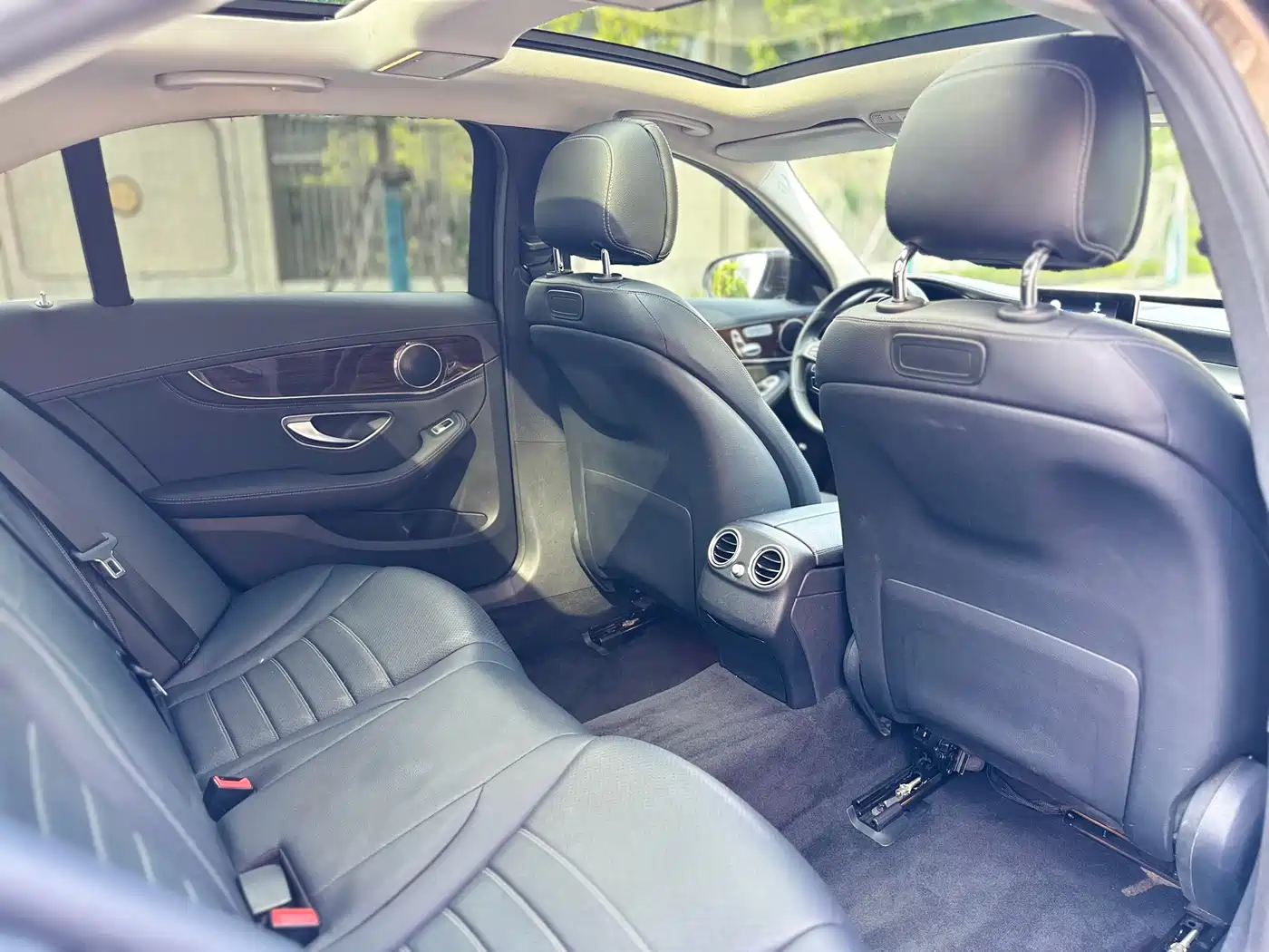 Mercedes-Benz C-Class 2016 C 200 L фото 16