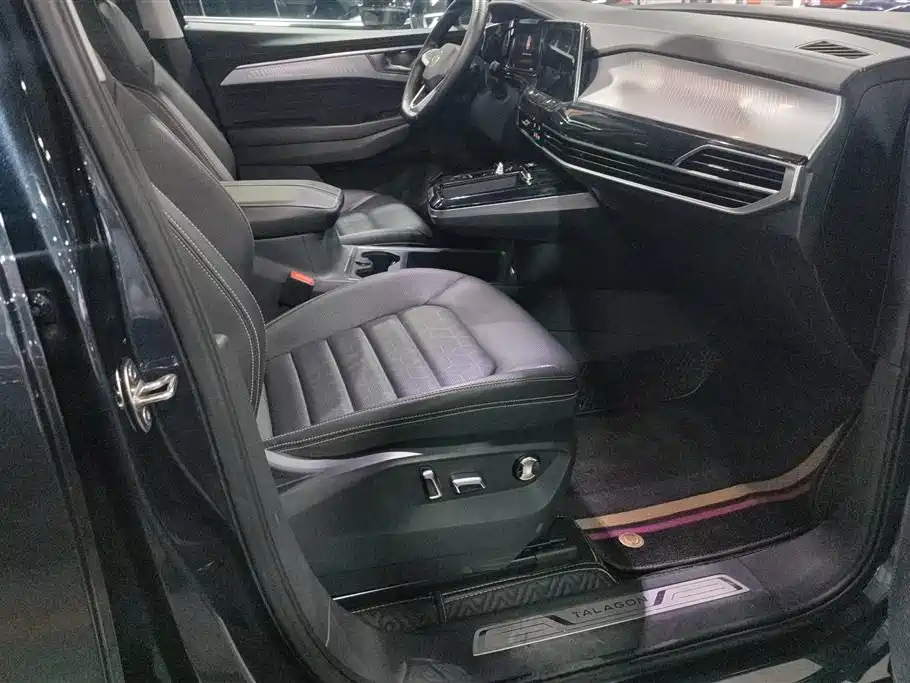 Volkswagen Talagon 2022 380TSI 4WD Luxury Premium Pro Edition 6-seater фото 8