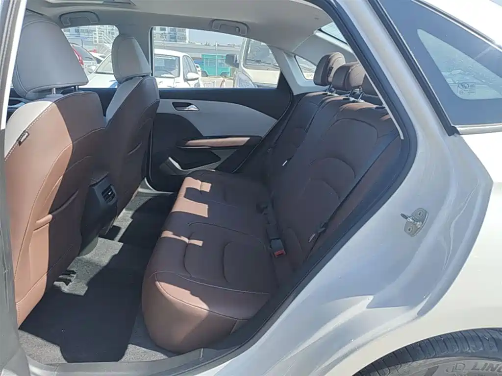 Chevrolet Monza 2024 1.5L Dual-Clutch Delight Edition фото 17