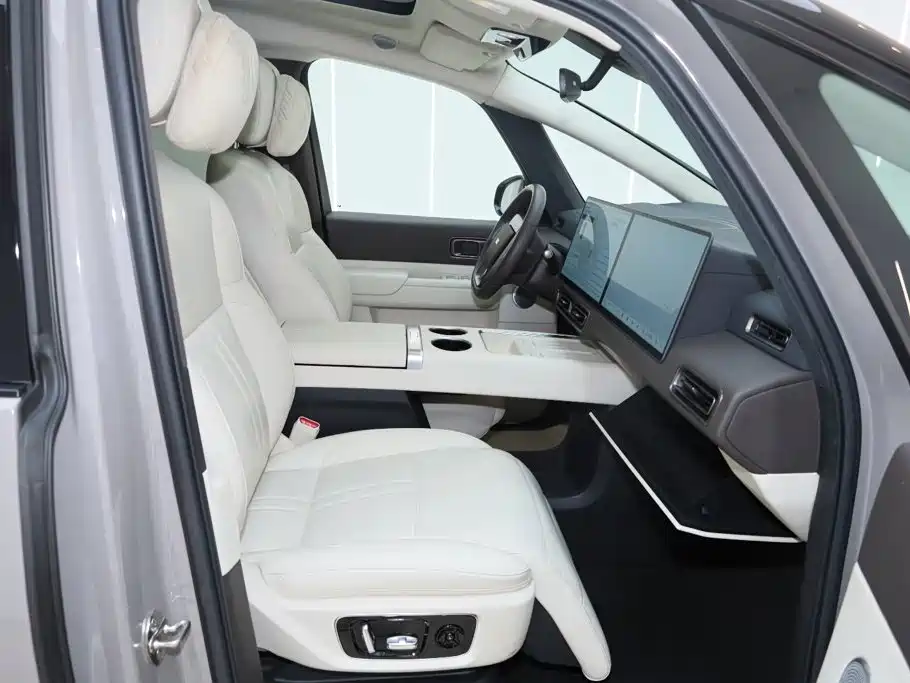 Li Auto MEGA 2024 2024 Ultra
