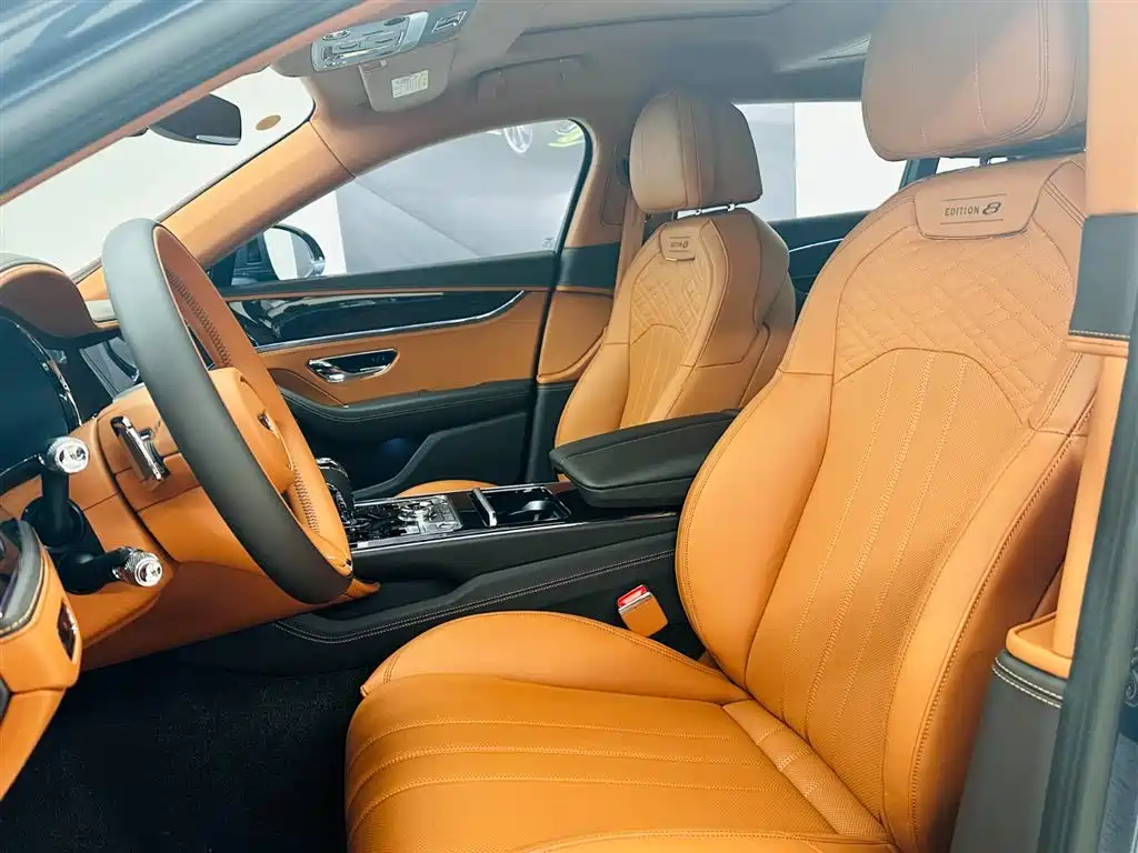 Bentley Flying Spur 2025 2024 4.0T V8 Standard Edition