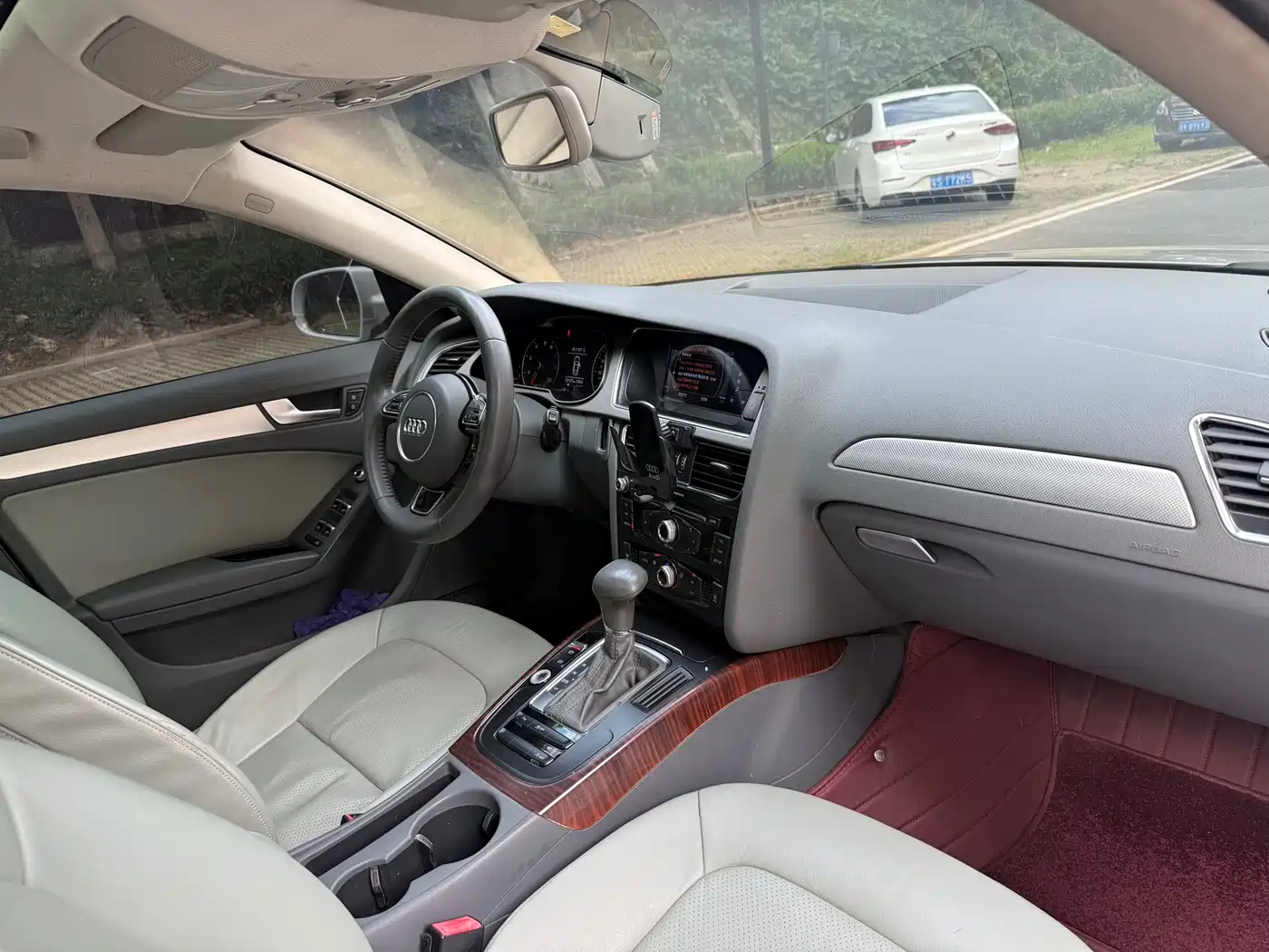 Audi A4L 2016 35 TFSI Automatic Standard фото 12