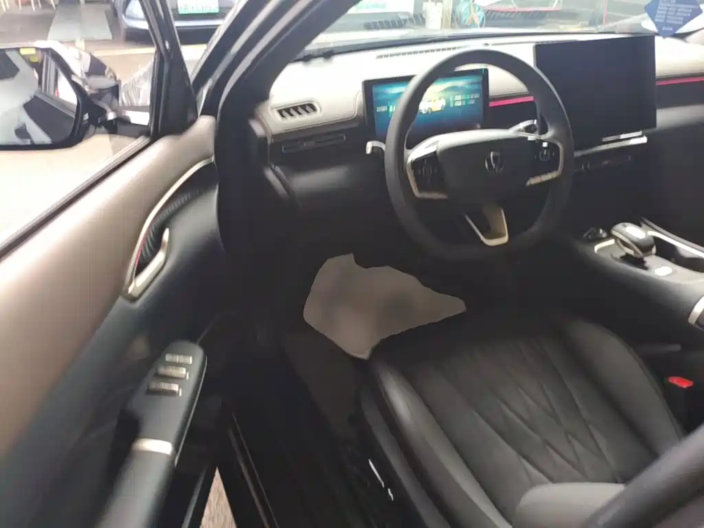 Changan Eado 2025 2025 Model Year Facelift 1.5T 500Bar Premium Edition