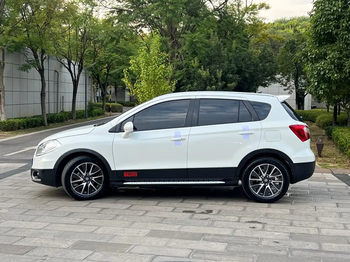 Suzuki SX4 S-Cross 2015 2015 1.4T Automatic AWD Premium