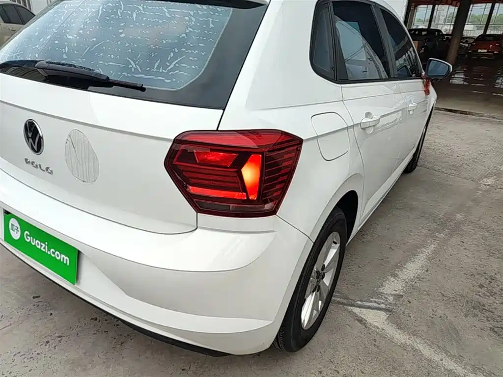 Volkswagen Polo 2023 Facelift Plus 1.5L Auto Joyful Living Edition фото 8