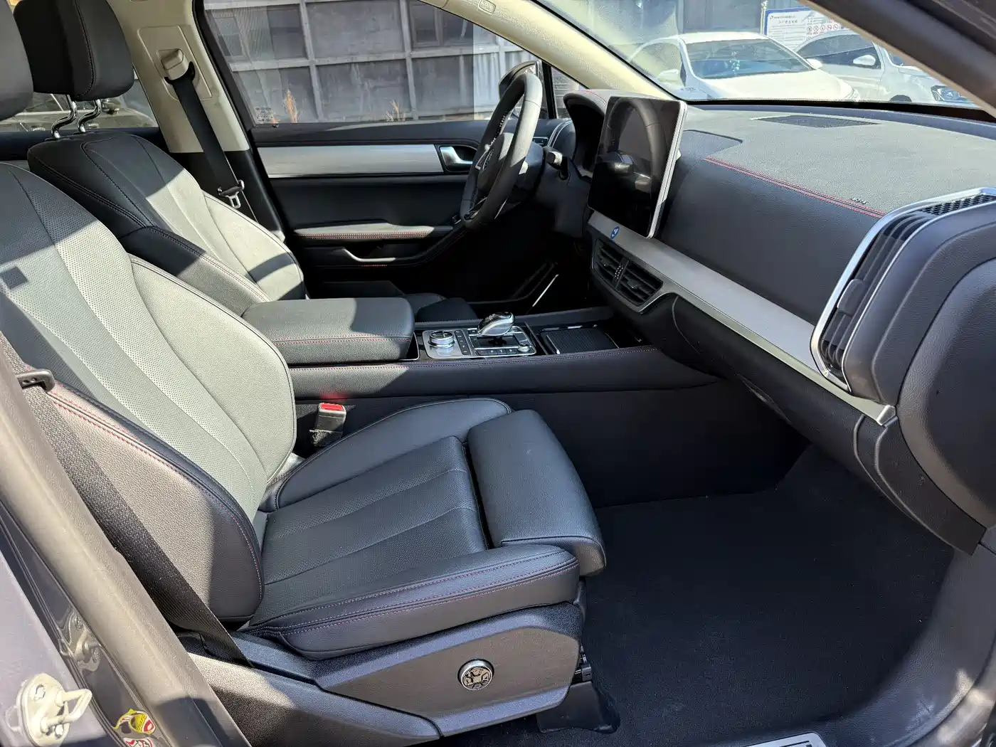 BYD Tang New Energy 2019 EV600D 4WD Smart Connect Genesis Edition фото 6