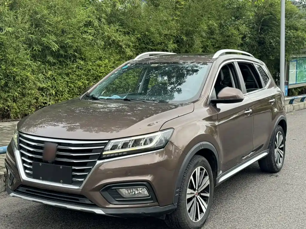 Фото 2 - Roewe RX5