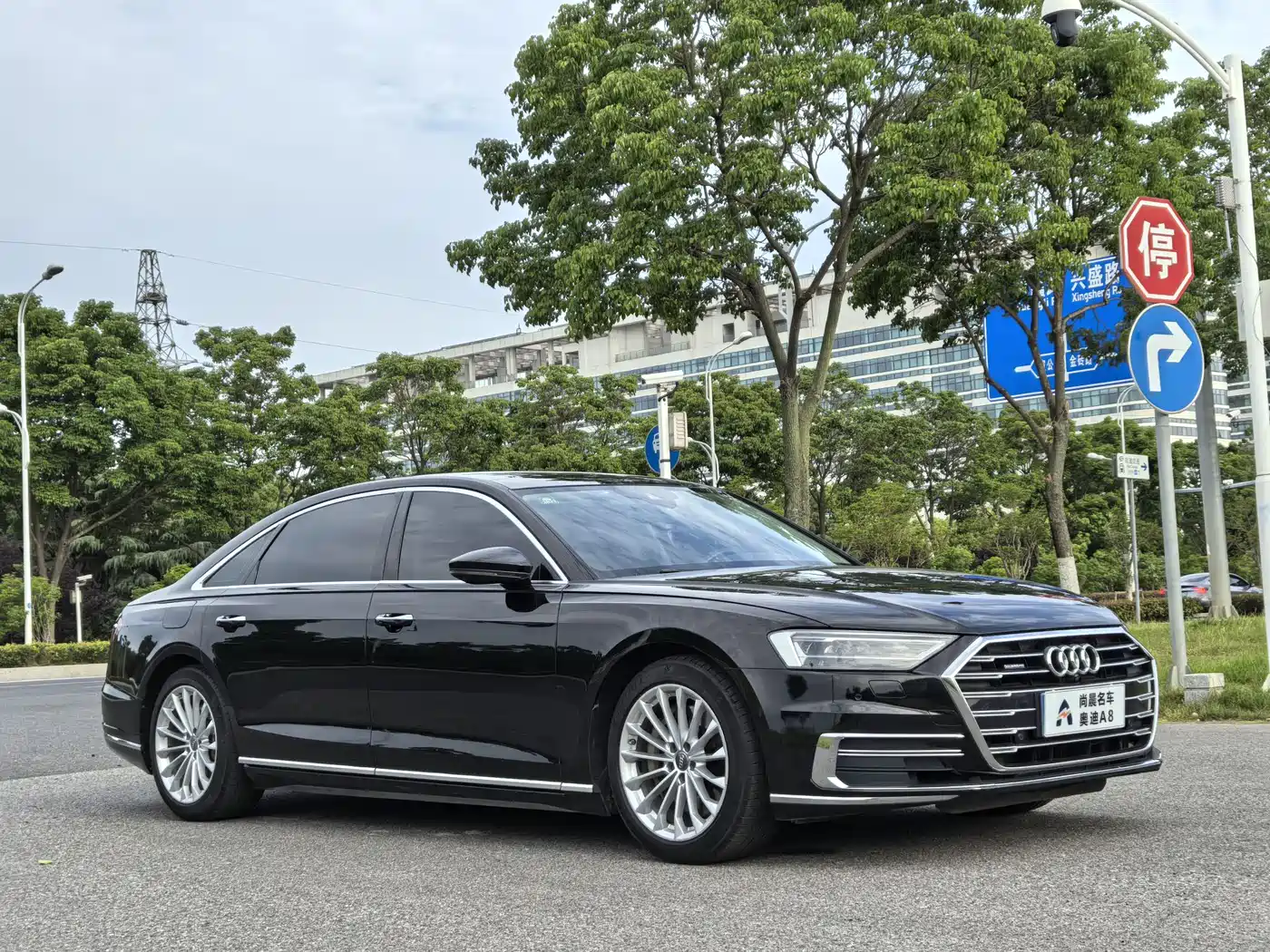 Audi A8 2018 A8L 55 TFSI quattro Launch Elite фото 3