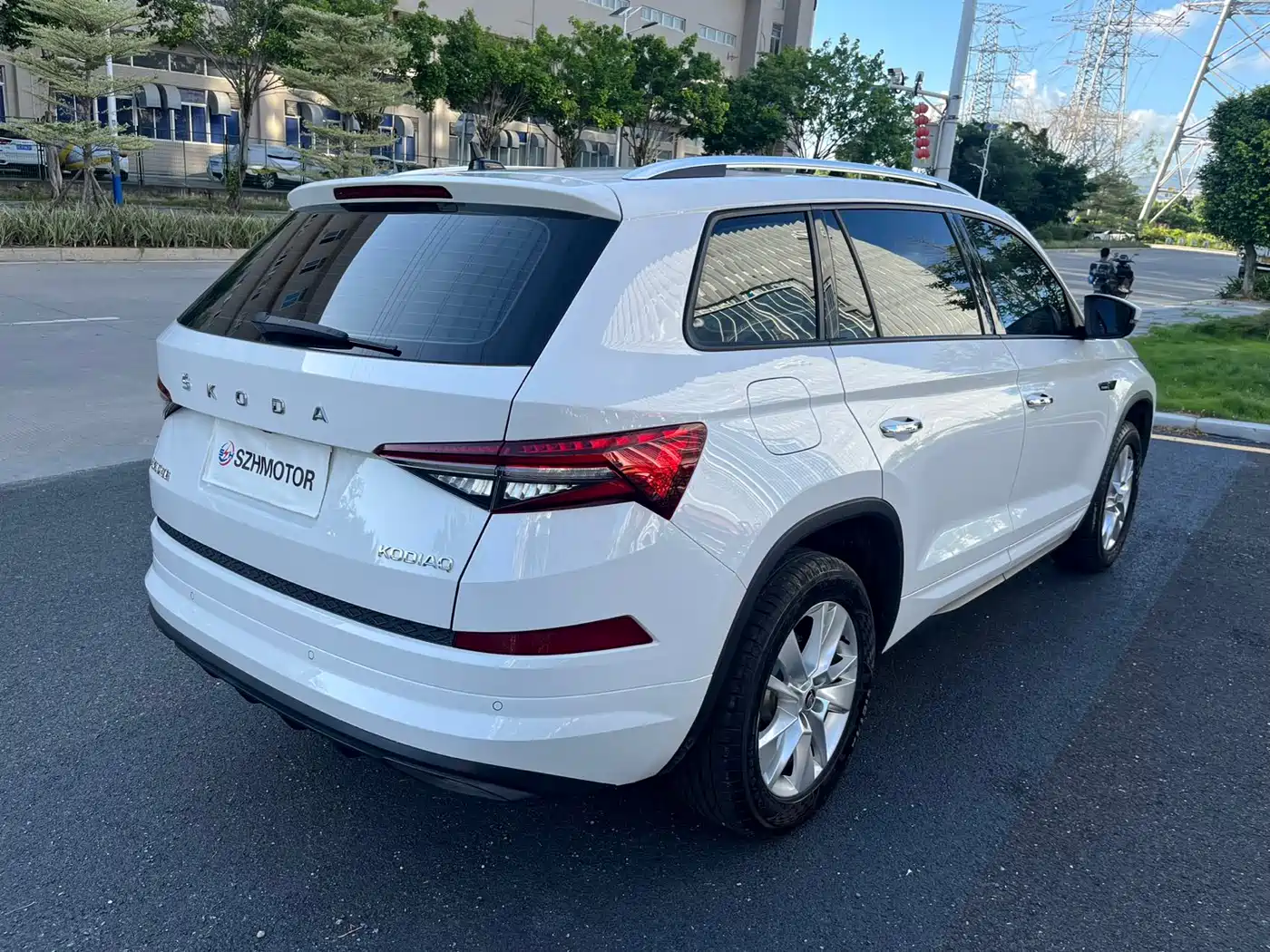 Škoda Kodiaq 2024 TSI330 5-Seat Front-Wheel Drive Power Edition фото 7