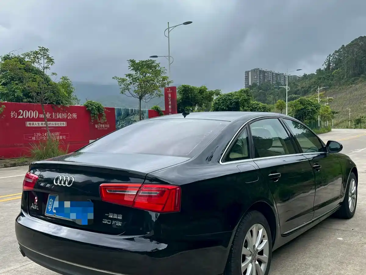 Audi A6L 2012 30 FSI Luxury фото 3
