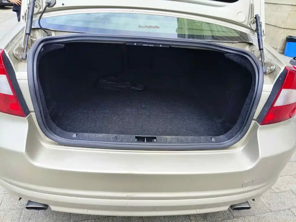 Volvo S80L 2010 2010 2.5T Prestige Edition