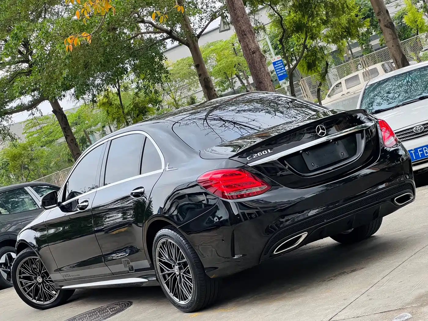 Mercedes-Benz C-Class 2018 C 200 L Sport Edition фото 8