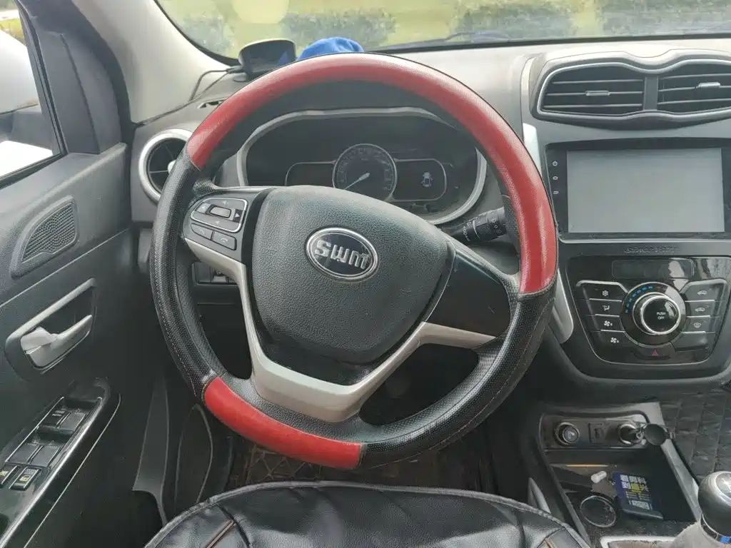 SWM Motor SWM X3 2017 2017 1.6L Manual Fashion