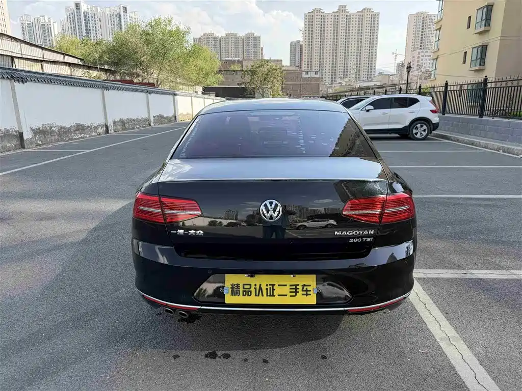 Volkswagen Magotan 2018 280TSI DSG Premium фото 16