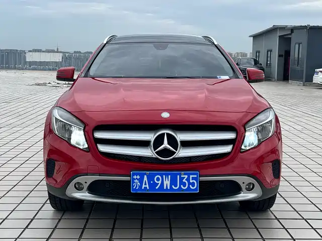 Mercedes-Benz GLA 2015 GLA 200 Dynamic — фото 2