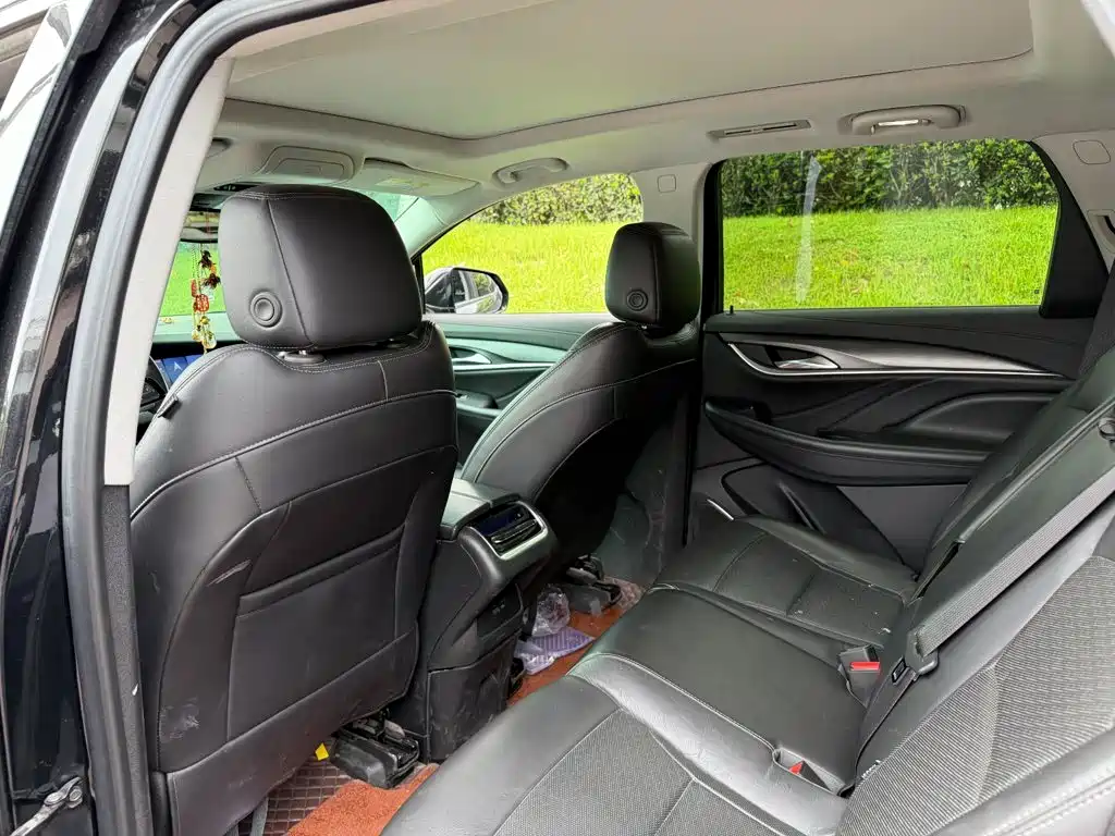 Buick Enclave 2021 2020 28T 4WD Premium Model