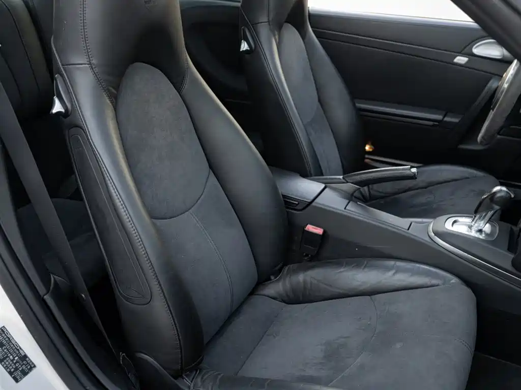 Porsche 911 2011 Carrera 4 GTS Coupe 3.8L фото 20