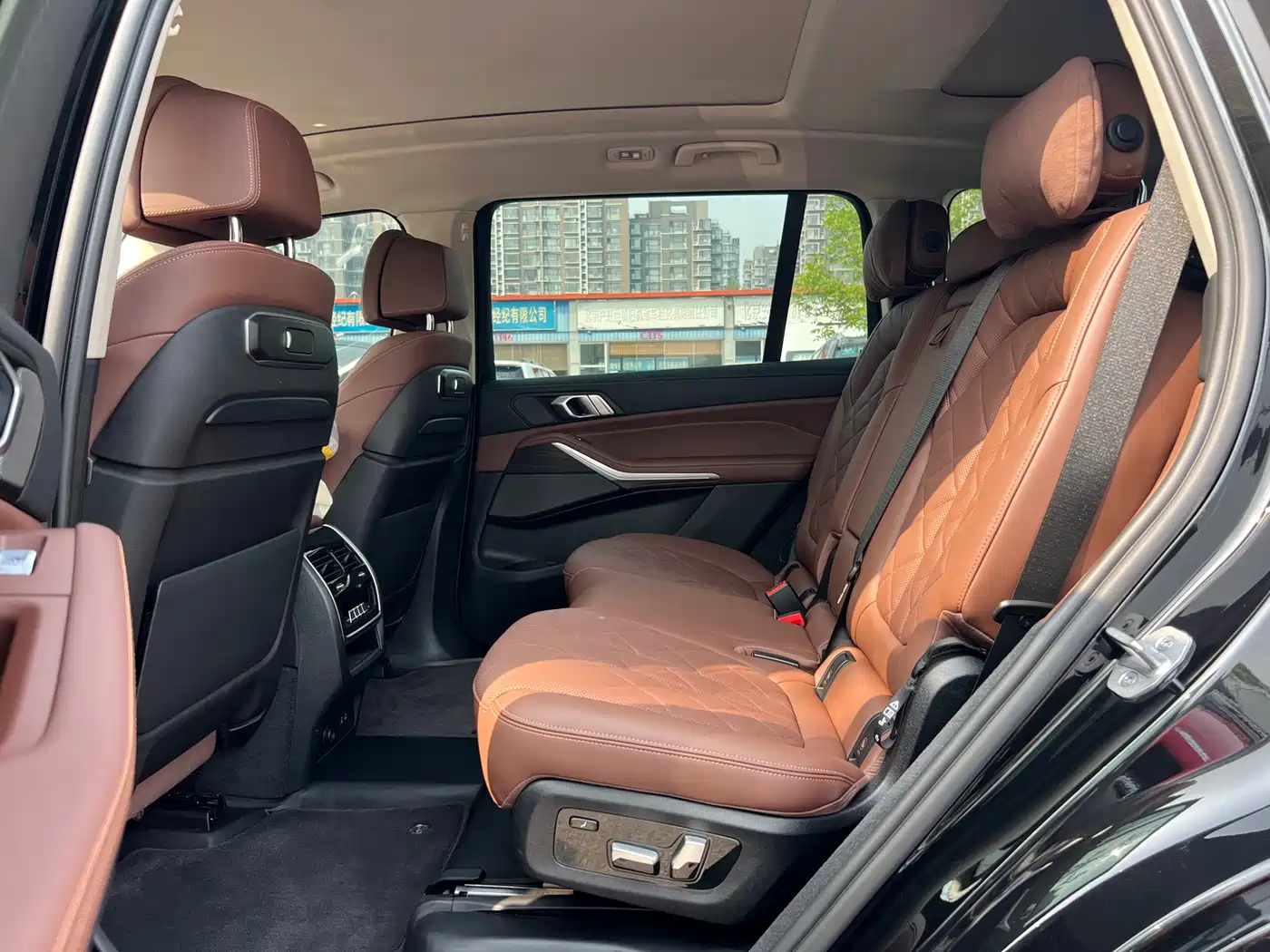 BMW X7 2023 xDrive40i Leading Luxury Package фото 9