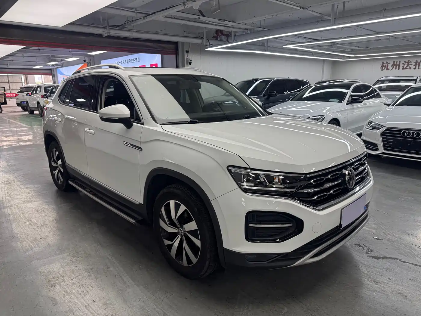 Volkswagen Tayron 2019 330TSI 4WD Luxury China VI фото 3