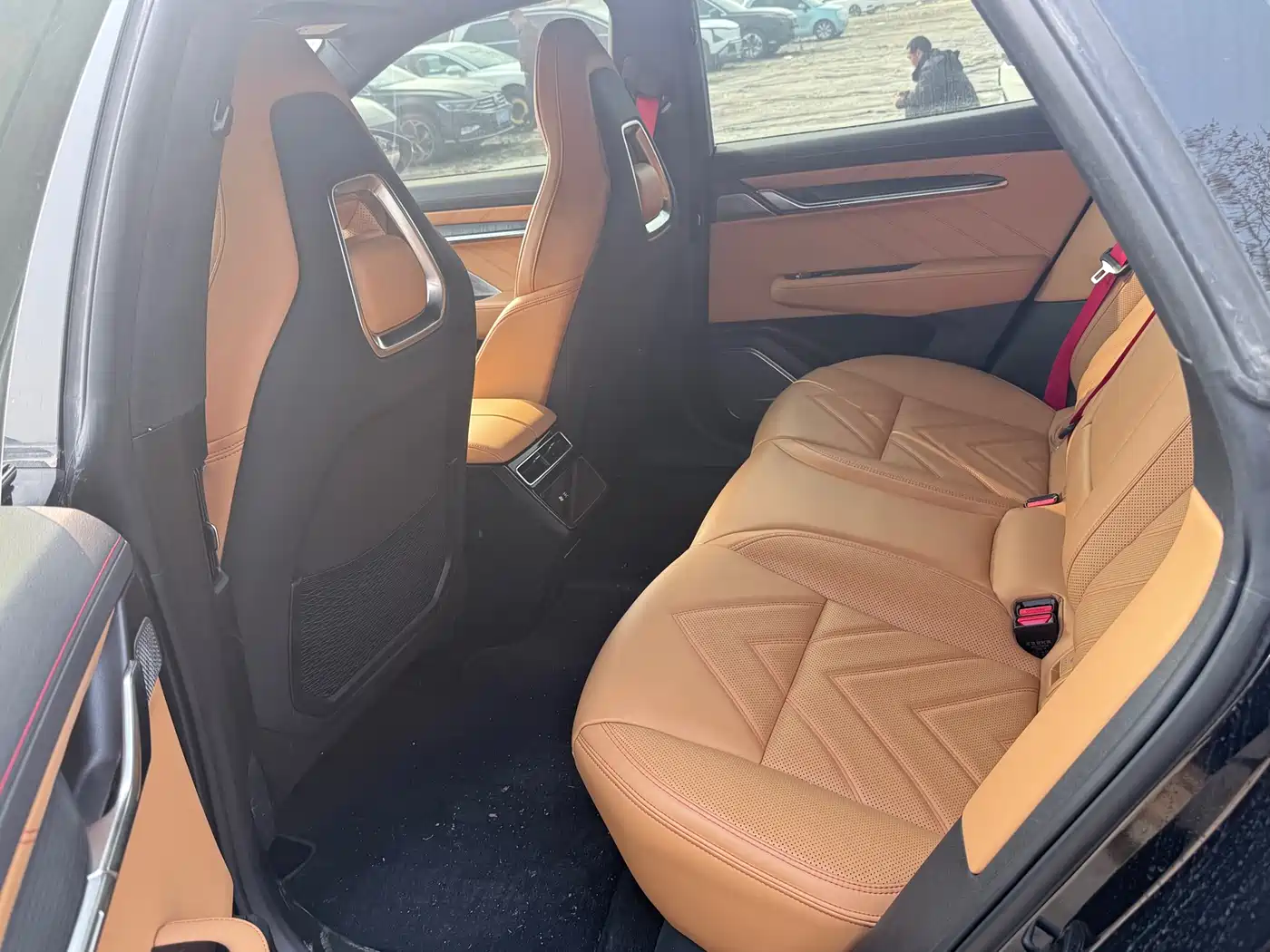 ZEEKR EXTREME KRYPTON 001