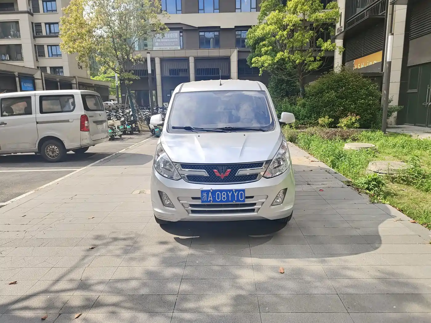 Wuling Motors Wuling Rongguang V 2020 2019 1.5L Standard China VI LAR