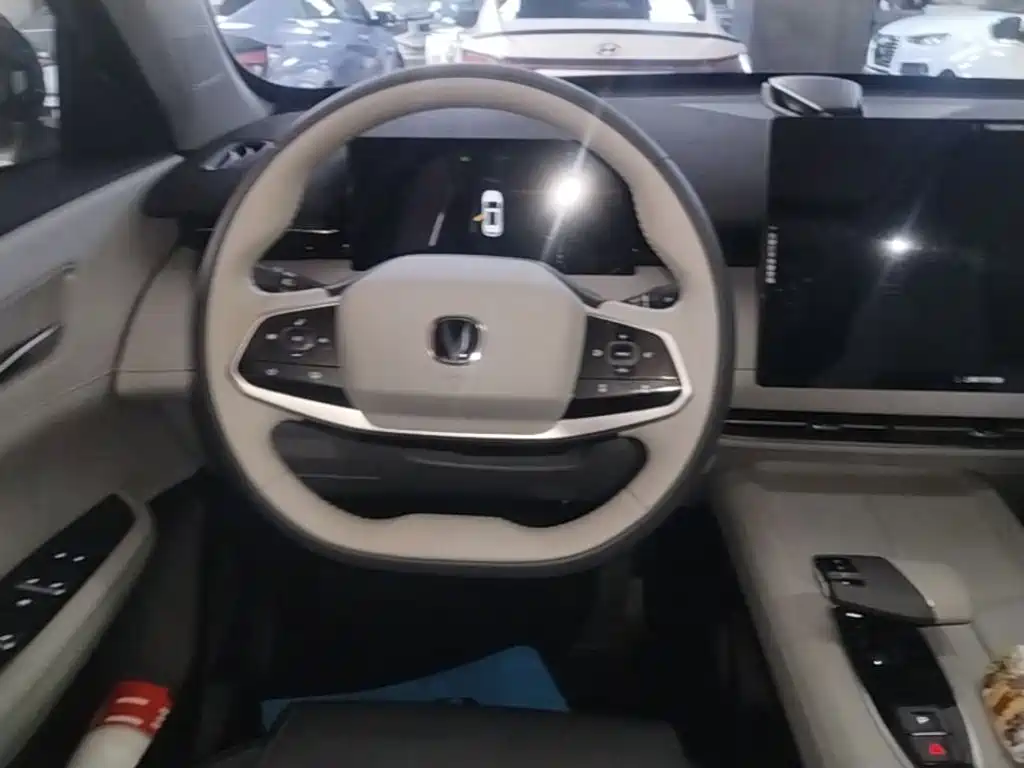 Changan UNI-Z 2025 2025 1.5T Luxury Edition