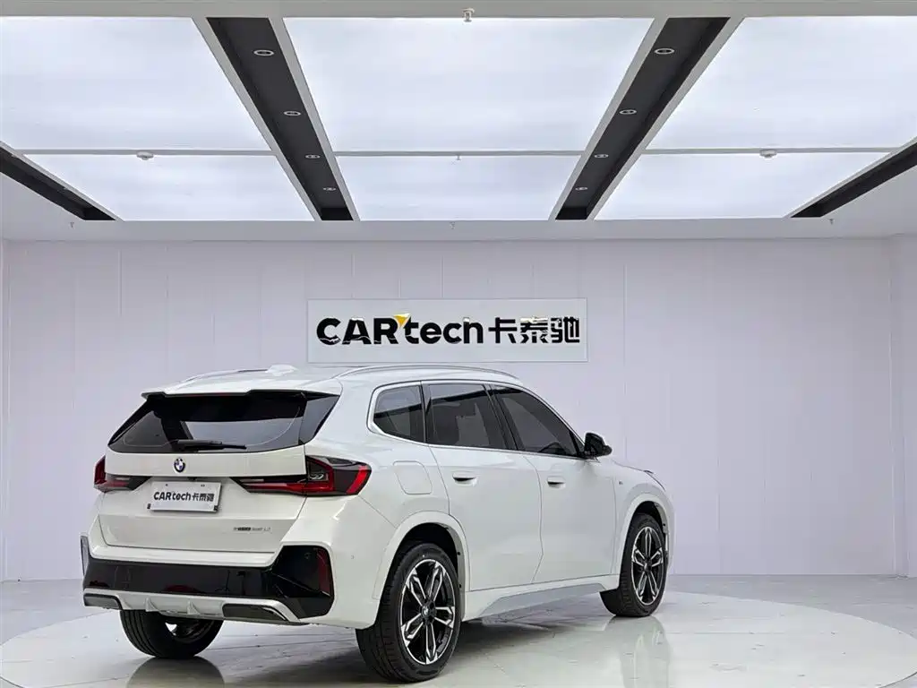 BMW X1 2023 sDrive25Li M Sport Package фото 5