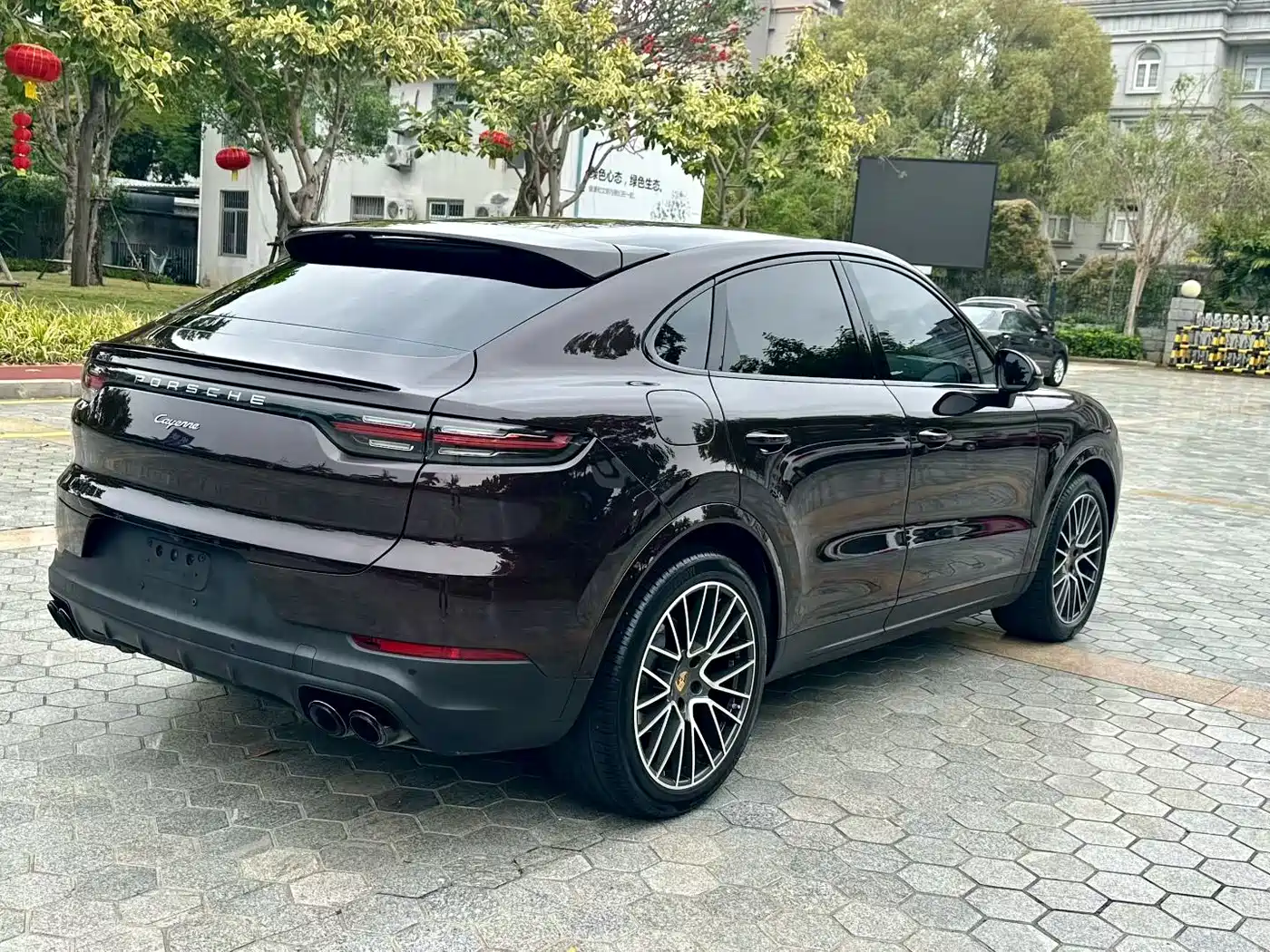 Porsche Cayenne 2019 Cayenne Coupé 3.0T фото 4