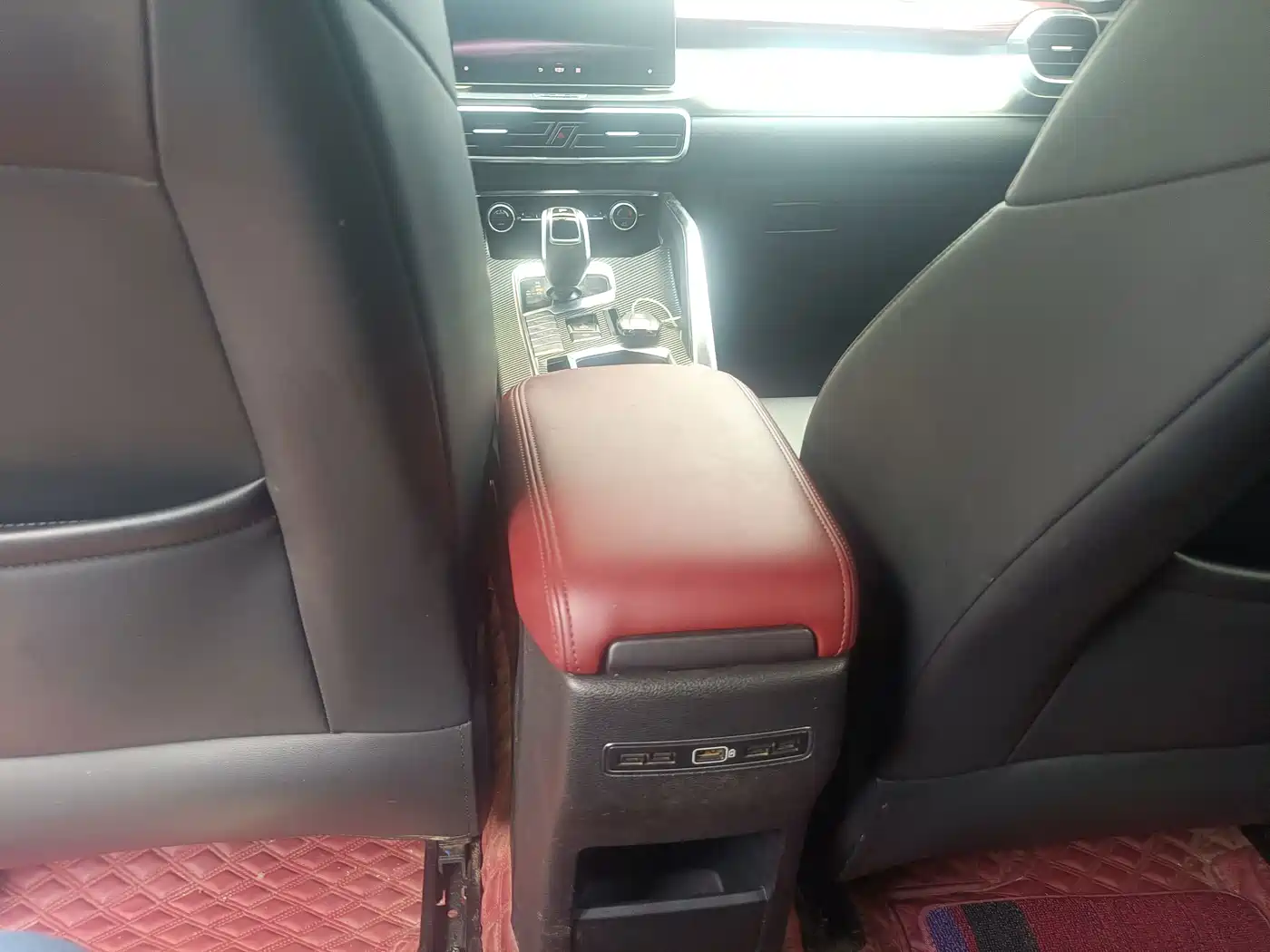 Geely Binyue 2019 2019 260T DCT Knight China VI