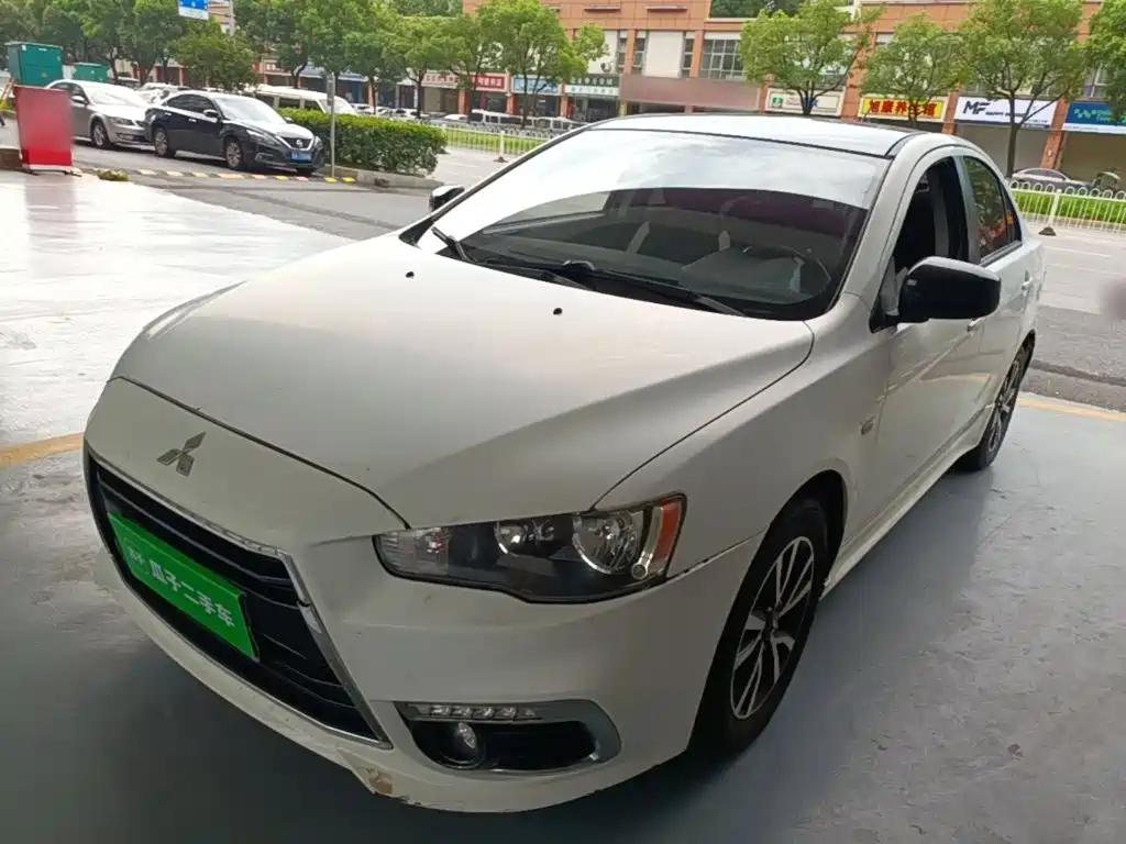 Mitsubishi Lancer EX 2018 2016 1.8L CVT Black & White Replica