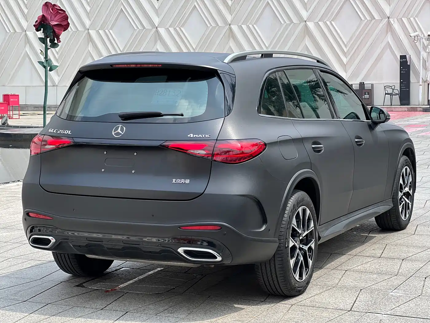 Mercedes-Benz GLC 2024 GLC 260 L 4MATIC Luxury 5-seater фото 6