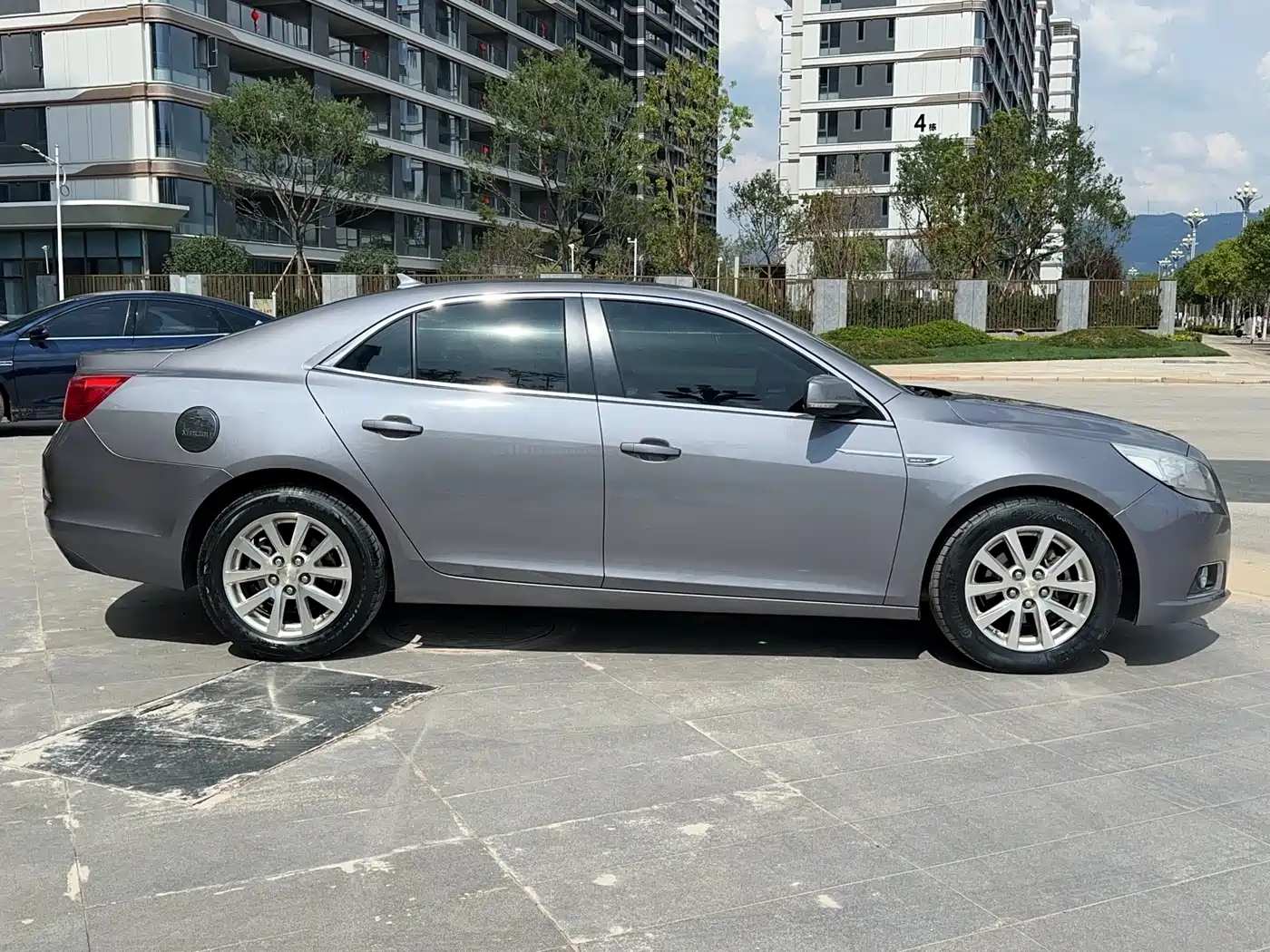Chevrolet Malibu 2013 2.0L Automatic Luxury Edition фото 7