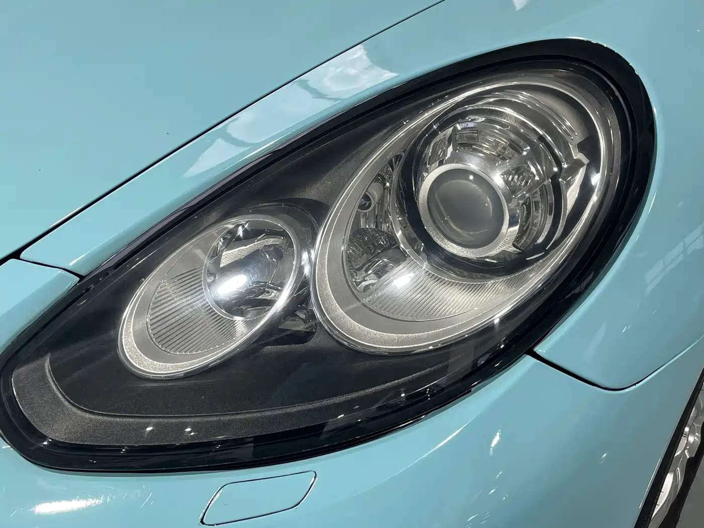 Porsche Panamera 2014 Panamera 4 3.0T фото 24
