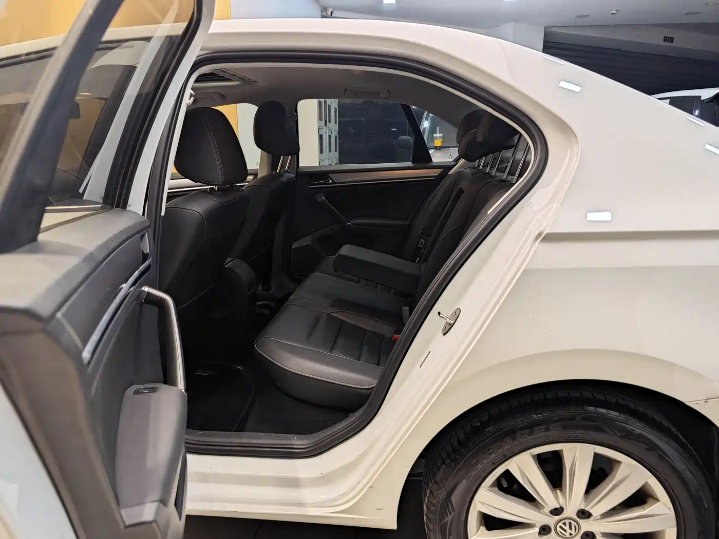 Volkswagen Bora 2018 1.5L Automatic Comfort фото 21