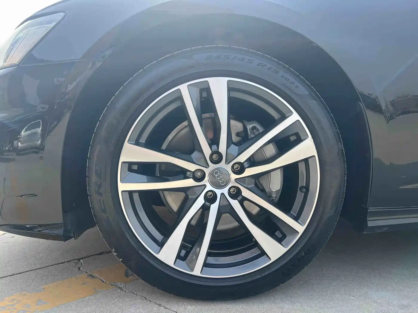 Audi A6L 2021 40 TFSI Luxury Sport фото 14