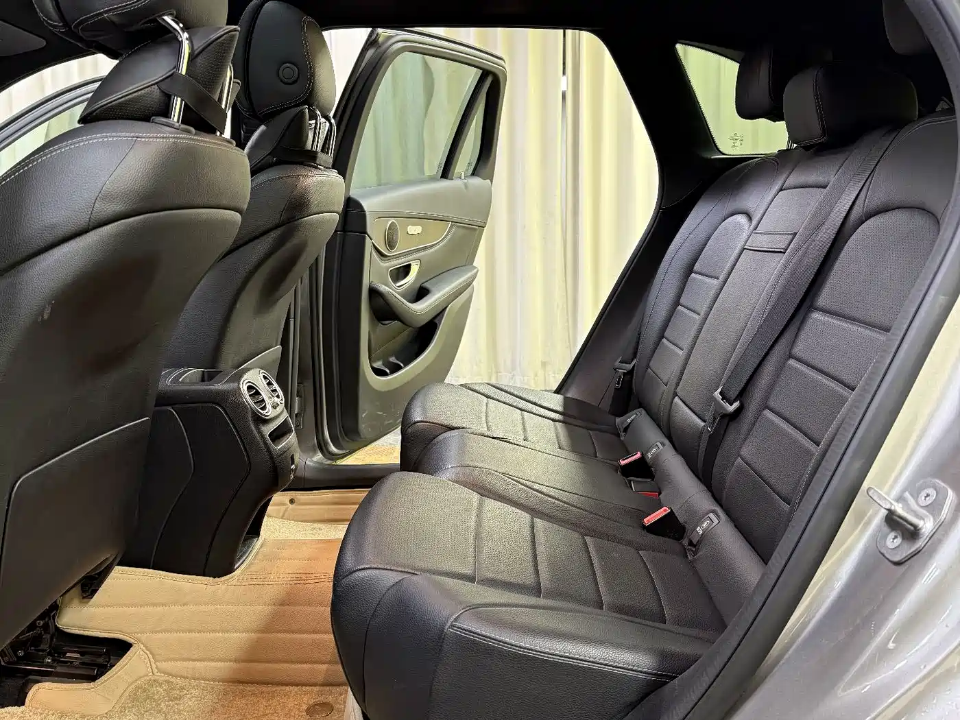 Mercedes-Benz GLC 2020 GLC 260 L 4MATIC Luxury фото 22