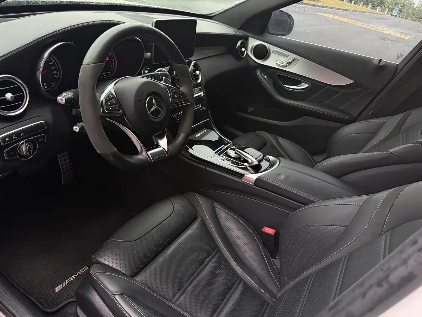 Mercedes-Benz C-Class AMG 2017 AMG C 63 фото 5