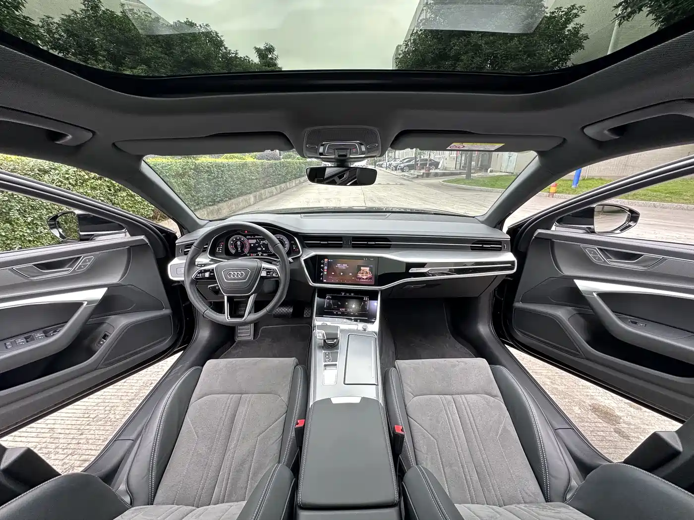 Audi A6L 2024 40 TFSI Luxury Dynamic фото 5