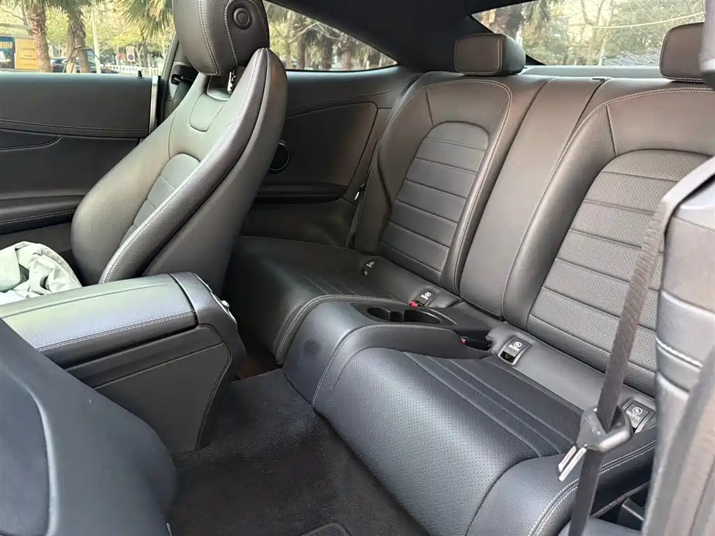 Mercedes-Benz C-Class (Import) 2017 Facelift C 200 Coupe фото 7