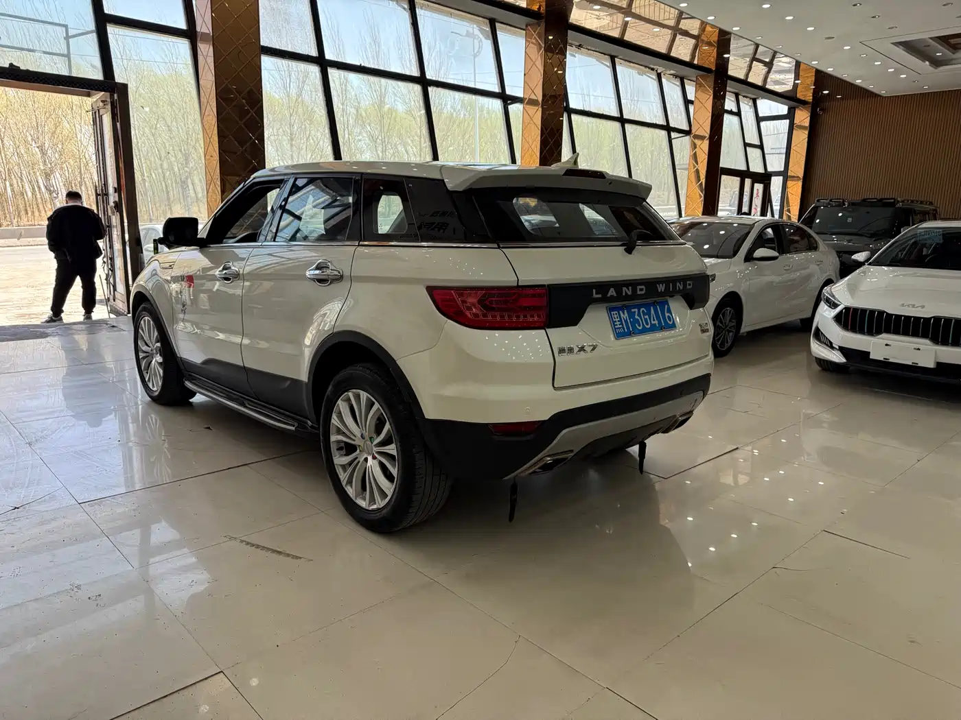 Landwind X7 2017 2016 2.0T Panorama Luxury