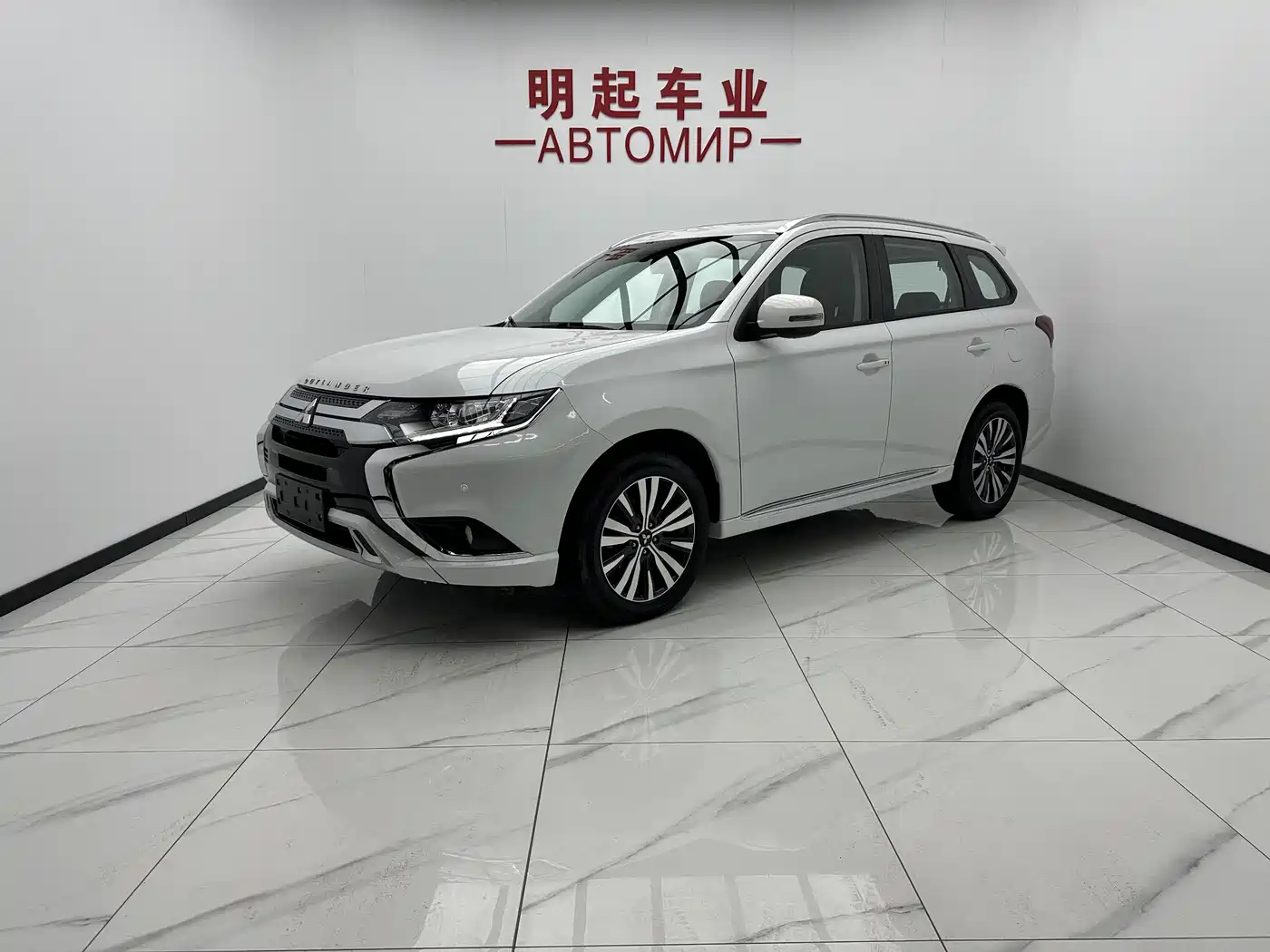 Mitsubishi Outlander 2021 2.0L FWD Comfort Edition 5-seater