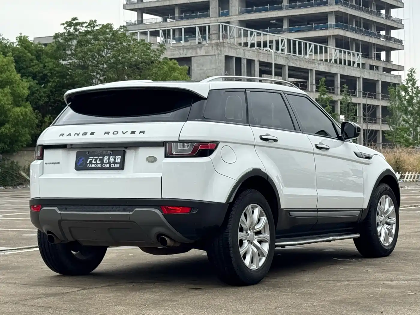 Фото 7 - Land Rover Range Rover Evoque