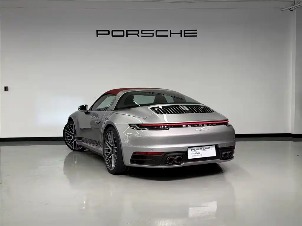 Porsche 911 2023 Targa 4 3.0T фото 5