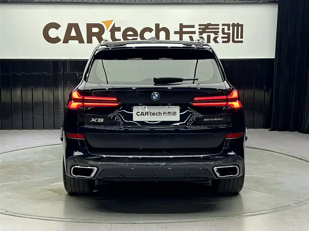 BMW X5 2025 Model xDrive 40Li M Sport Blackout Package фото 6