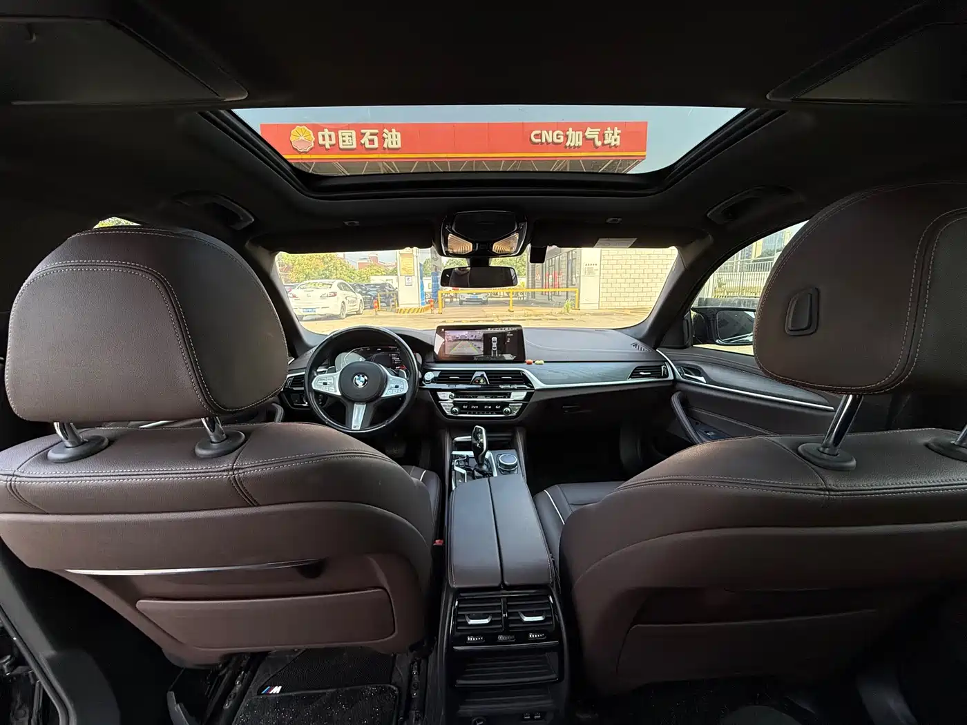 BMW 5 Series 2022 Facelift 530Li Leading M Sport Package фото 21
