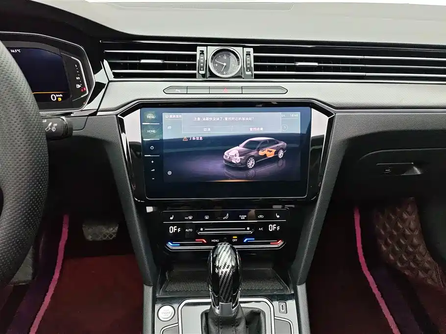 Volkswagen Magotan 2020 330TSI DSG Luxury фото 13