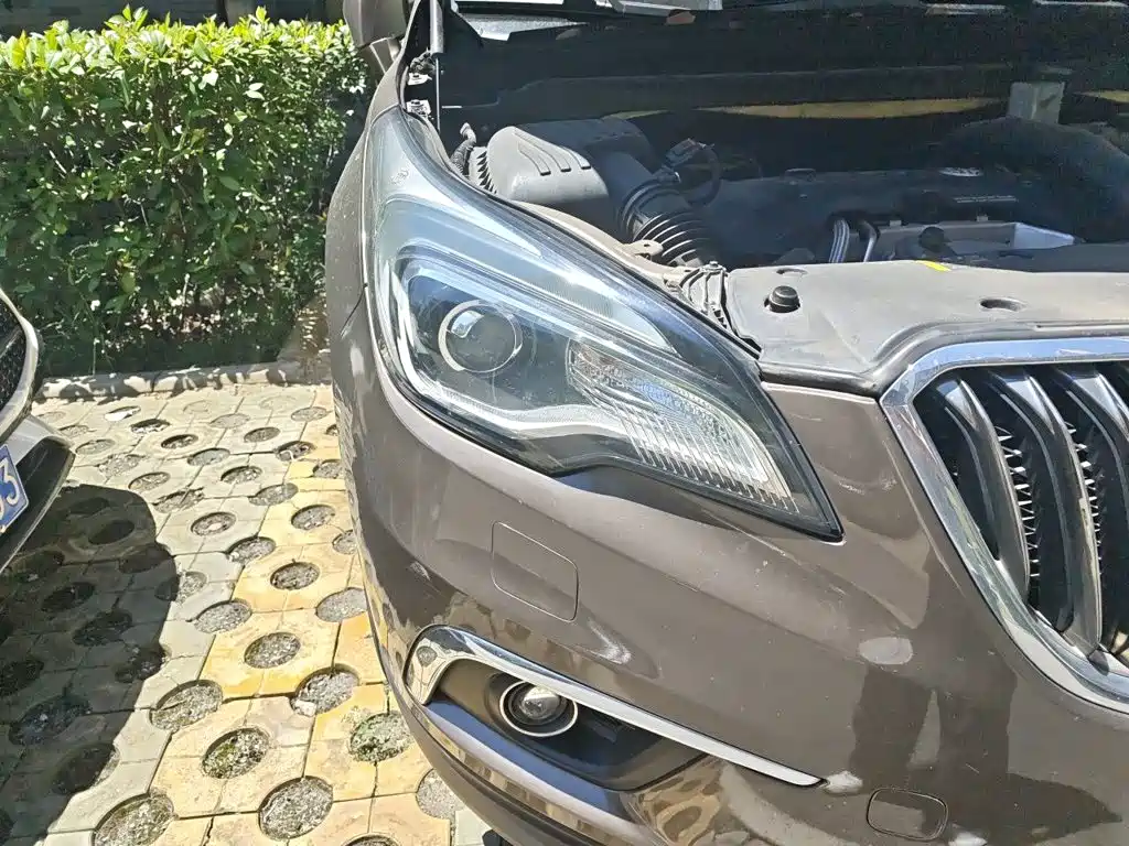 Buick Envision Plus 2015 2014 28T 4WD Elite